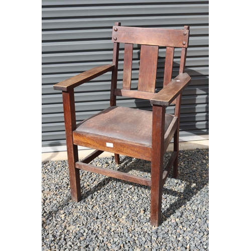 73 - Antique Arts & Crafts oak arm chair