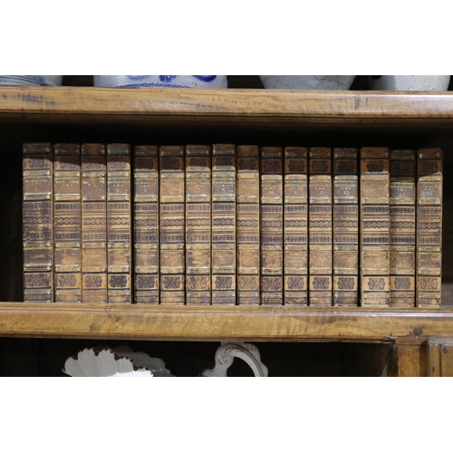 365 - Set of 16 antique French leather bound books, titled De Bourdaloue Tome 1 dated 1824 (16)