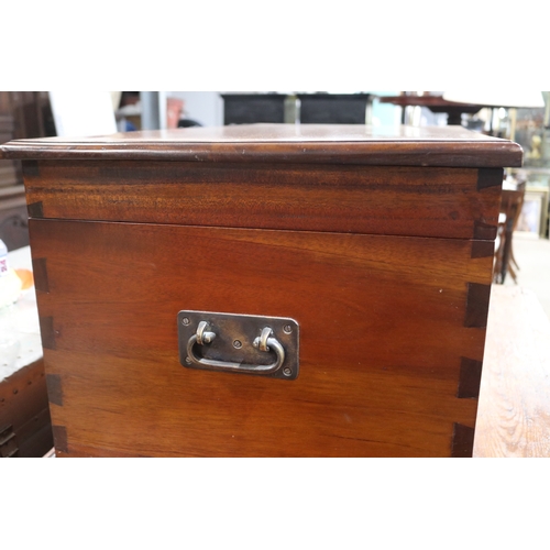 156 - Modern wooden storage trunk, carry handles to the sides, approx 43cm H x 94cm W x 50cm D