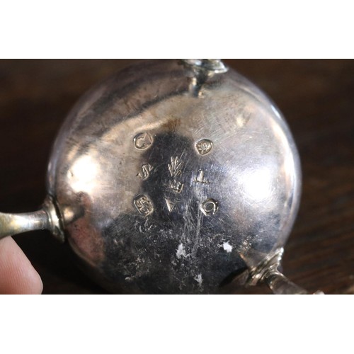 707 - Pair of Antique George III hallmarked sterling silver cauldron salts by John Mewburn, London 1809 - ... 