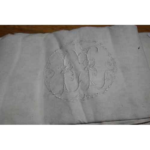 160 - Two linen sheets one embroided with E.L and the other plain, please note there will be no measuremen... 