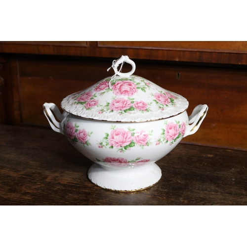 217 - French Limoges lidded porcelain tureen, approx 23cm H x 30cm W