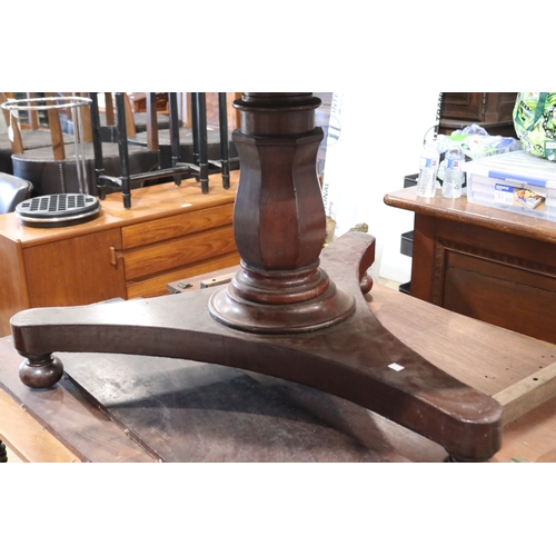 304 - Antique ebony strung cedar circular snap top dining table, sectional support, on tri form base appro... 