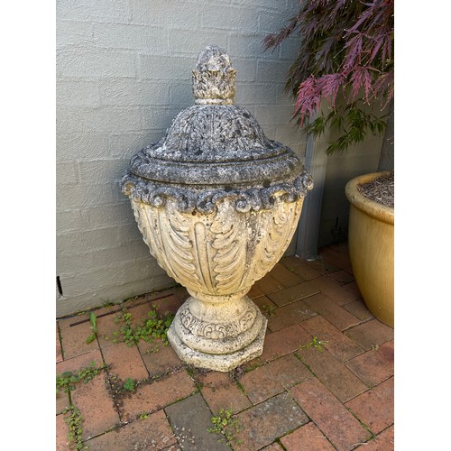 812 - Large composite stone lidded finial