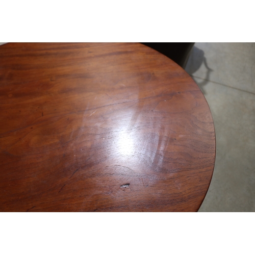 276 - Antique Australian cedar circular table, approx 75cm H x 91cm Dia