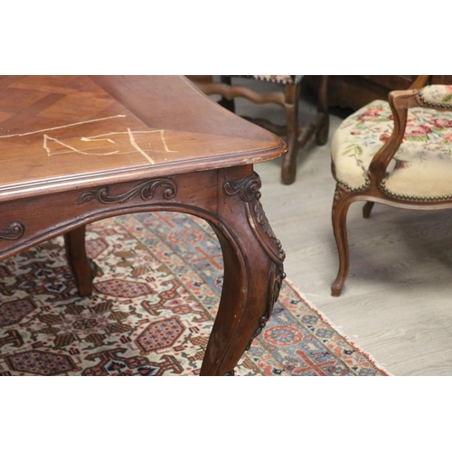 392 - French Louis XV style parquetry topped dining table, with well carved cabriole legs, approx 77cm H x... 