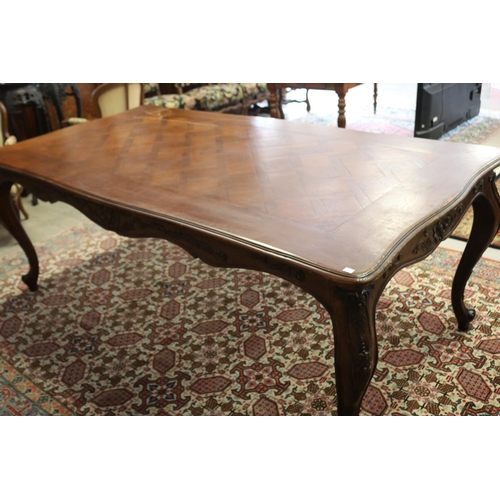 392 - French Louis XV style parquetry topped dining table, with well carved cabriole legs, approx 77cm H x... 