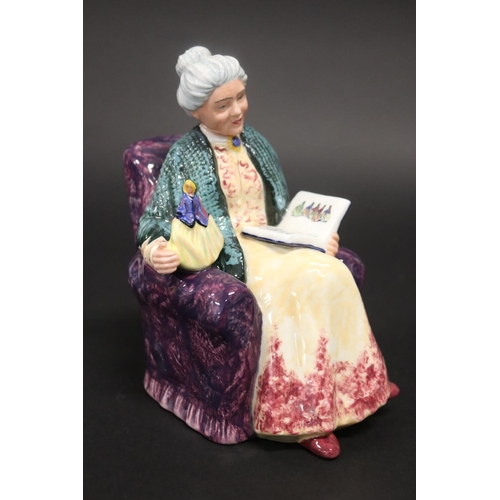 145 - Royal Doulton Prized Possessions HN2942, approx 17cm H