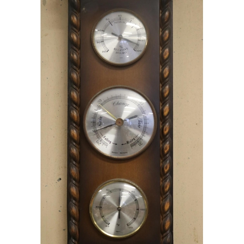 439 - German barometer combination in wooden case, approx 50cm H