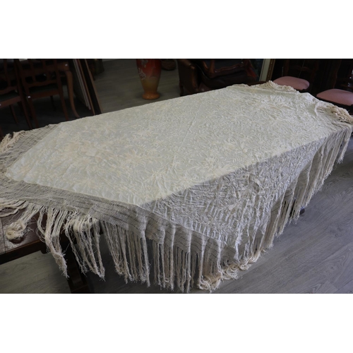 474 - Antique cream silk piano cover/shawl, please note there will not be measurements for the lot