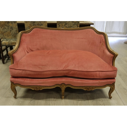 88 - French Louis XV style three piece lounge suite, comprising two armchairs & settee, approx 81cm H x 1... 