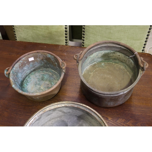 226 - Three antique French copper & brass pans, with iron swing handles, approx 11cm H x 33cm Dia and smal... 