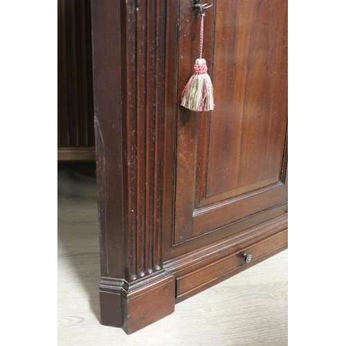 472 - Good antique English George III mahogany single door corner cabinet. Generous fluted pilasters, dent... 