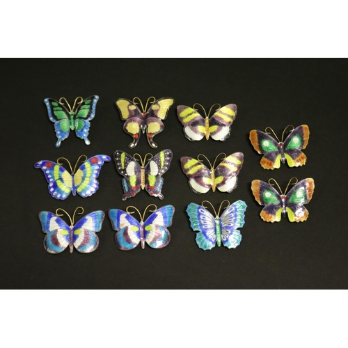 513 - Eleven vintage butterfly brooches (11)