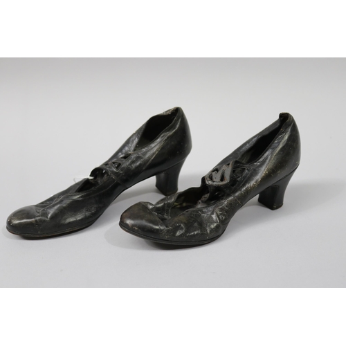 15 - Pair of antique leather ladies shoes (2)