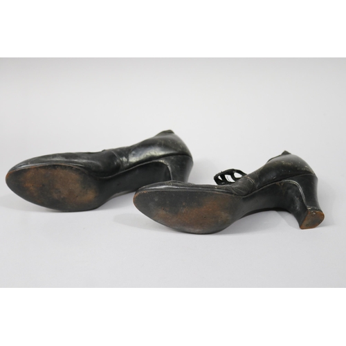 15 - Pair of antique leather ladies shoes (2)
