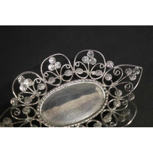 81 - Native silver - hors d'oeuvres tray and two smaller trays, approx 21cm D x 22cm W and smaller (3)