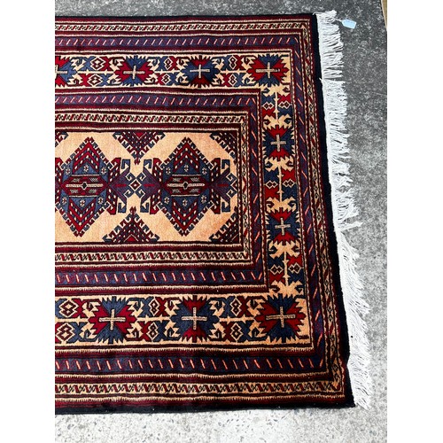 729 - Fine weave hand knotted wool carpet, approx 170cm x 125cm