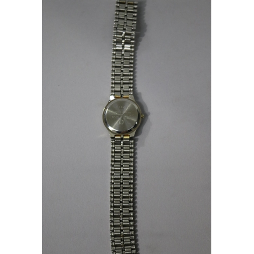 796 - Solvil et Titus ladies wrist watch 413011, two tone, unknown working order