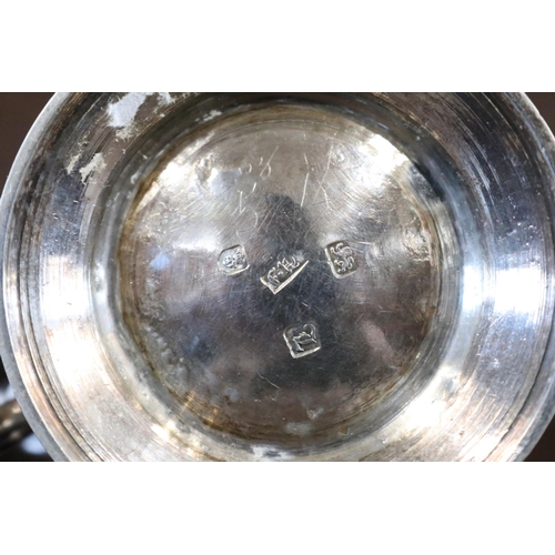 818 - Antique Victorian hallmarked sterling silver mug, marks for London 1846 - 1847, approx 9cm H and app... 