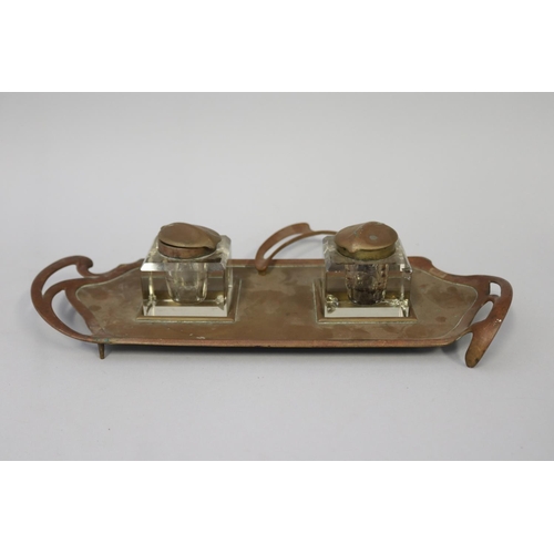 820 - Antique Austrian Geschutzt Art Nouveau cast brass inkstand, with adjustable pen holder, marked to ba... 