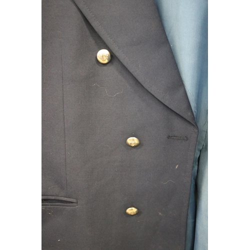 851 - Hammonton Park navy blue coat, size 38R