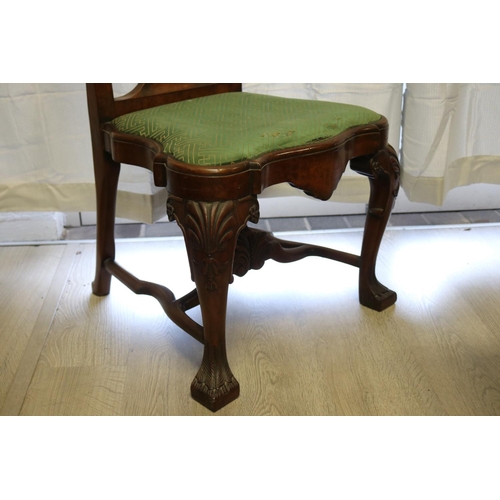 871 - Good quality walnut Dutch side chair, finely carved pierced back