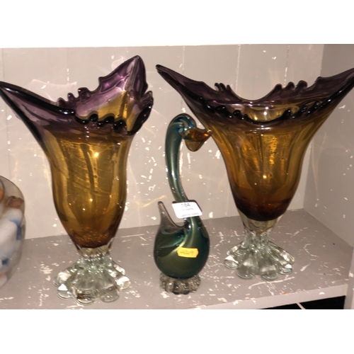 164 - 3pcs of Art Glass