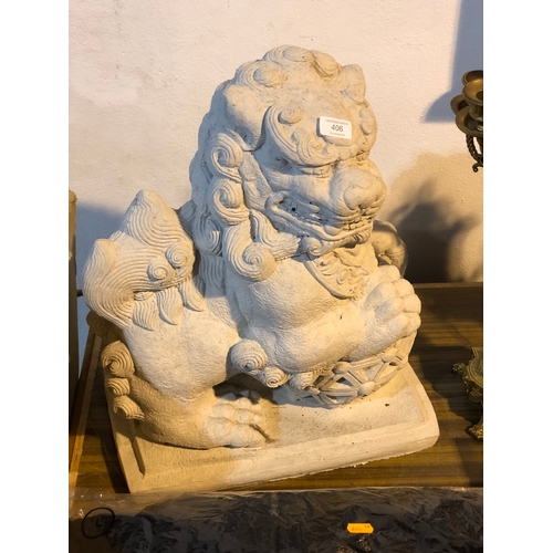 406 - Garden lion ornament