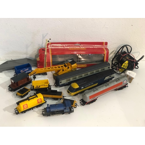 254 - Quantity of Hornby trains and accessories