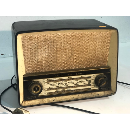 80 - Vintage radio