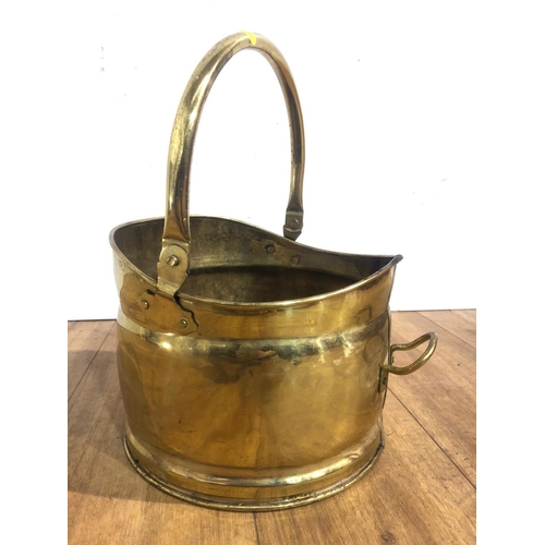 109 - Brass coal scuttle