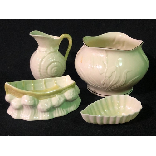 323 - 4pcs of Belleek, 2 green stamp and 2 second period black stamp