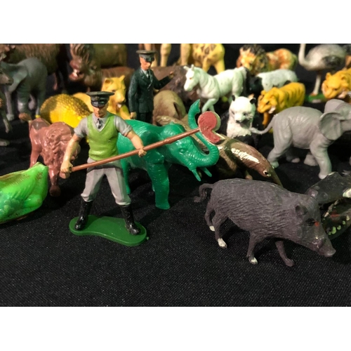 387 - Quantity of vintage plastic animal toys