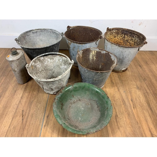 160 - Quantity of galvanised buckets and enamel bowl