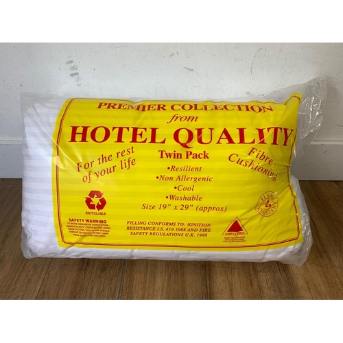 12 - New pair of pillows
