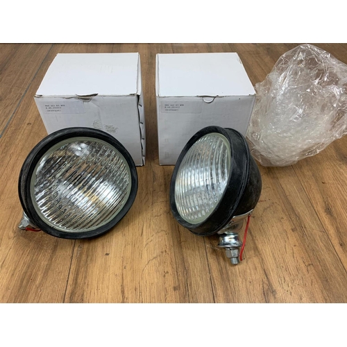 19 - Pair of spotlights in box