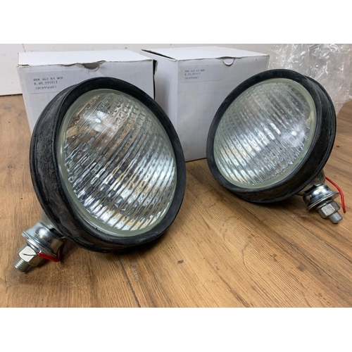 19 - Pair of spotlights in box