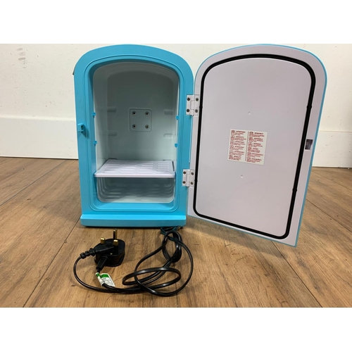 34 - Mini fridge, 34cm