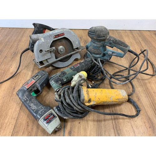 48 - Quantity of electric power tools
