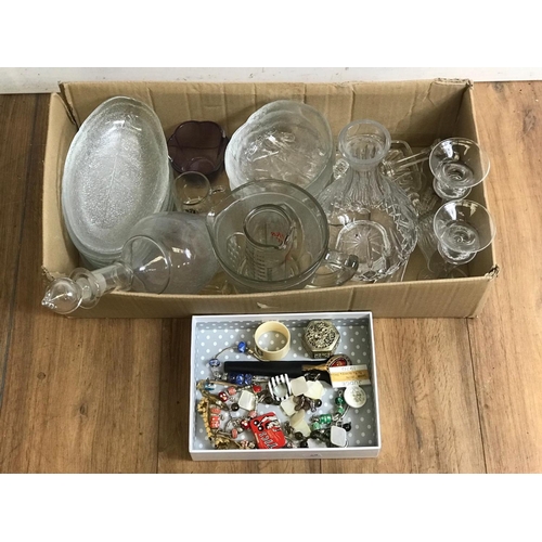 62 - Quantity of glassware and costume jewellery