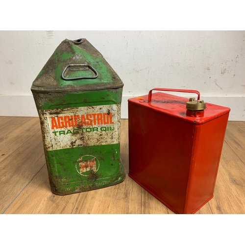 77 - Old petrol can with Castrol oil can