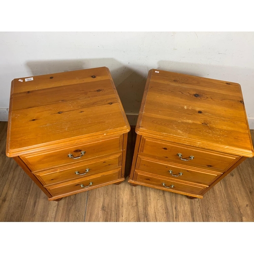 1070A - Pair of pine bedsides, 52x45x72cm