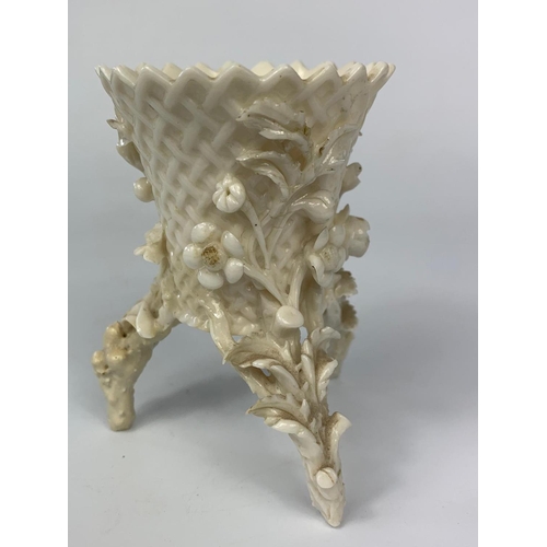 160 - Second period Belleek pottery ornament, 9cm