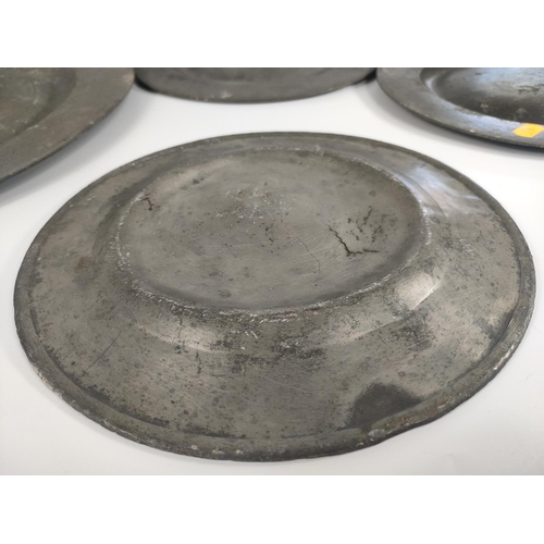 193 - Quantity of early 19th century pewter plates