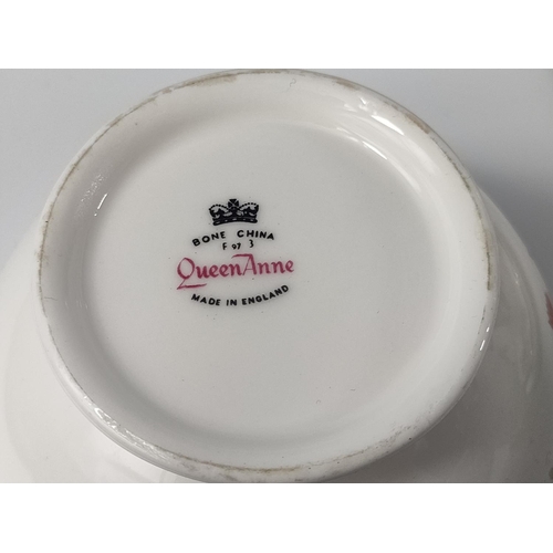 207 - Queen Anne tea set