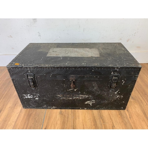 128 - Vintage metal with wood interior trunk, 76x39x38cm