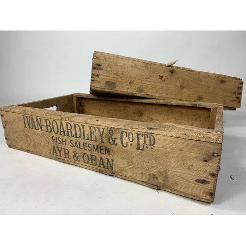 359 - Pair of large wooden crates, Ivan Boardley & Co. 81 x 47cm