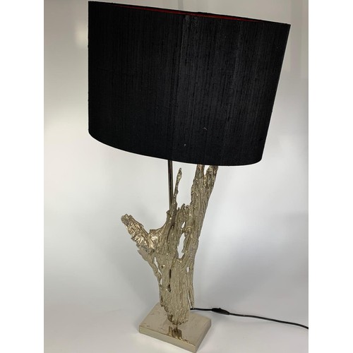 106 - Decorative table lamp with light fitting