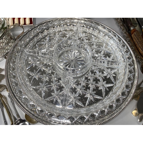 132 - Large quantity of good quality silver plate items